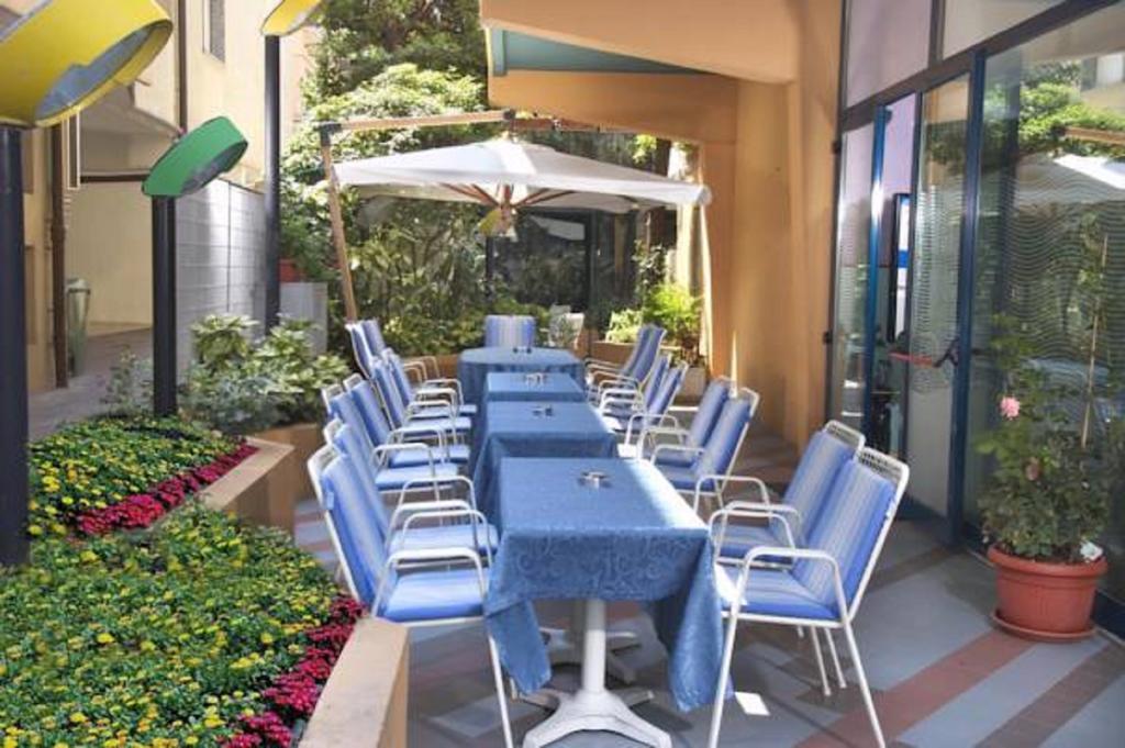 Hotel Diana Bellaria-Igea Marina Exterior foto